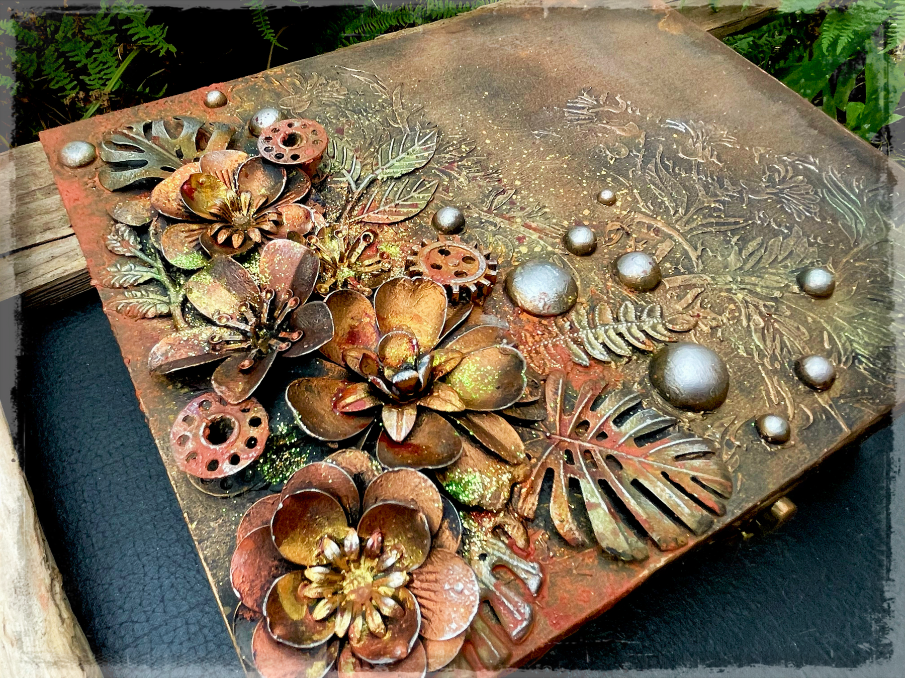 Autumn Glow: Decorated Box by Louise Crosbie