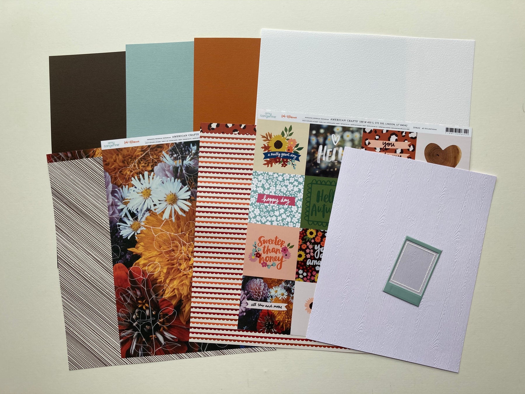 Scrapaholix October Kits - Woodgrain Cardstock