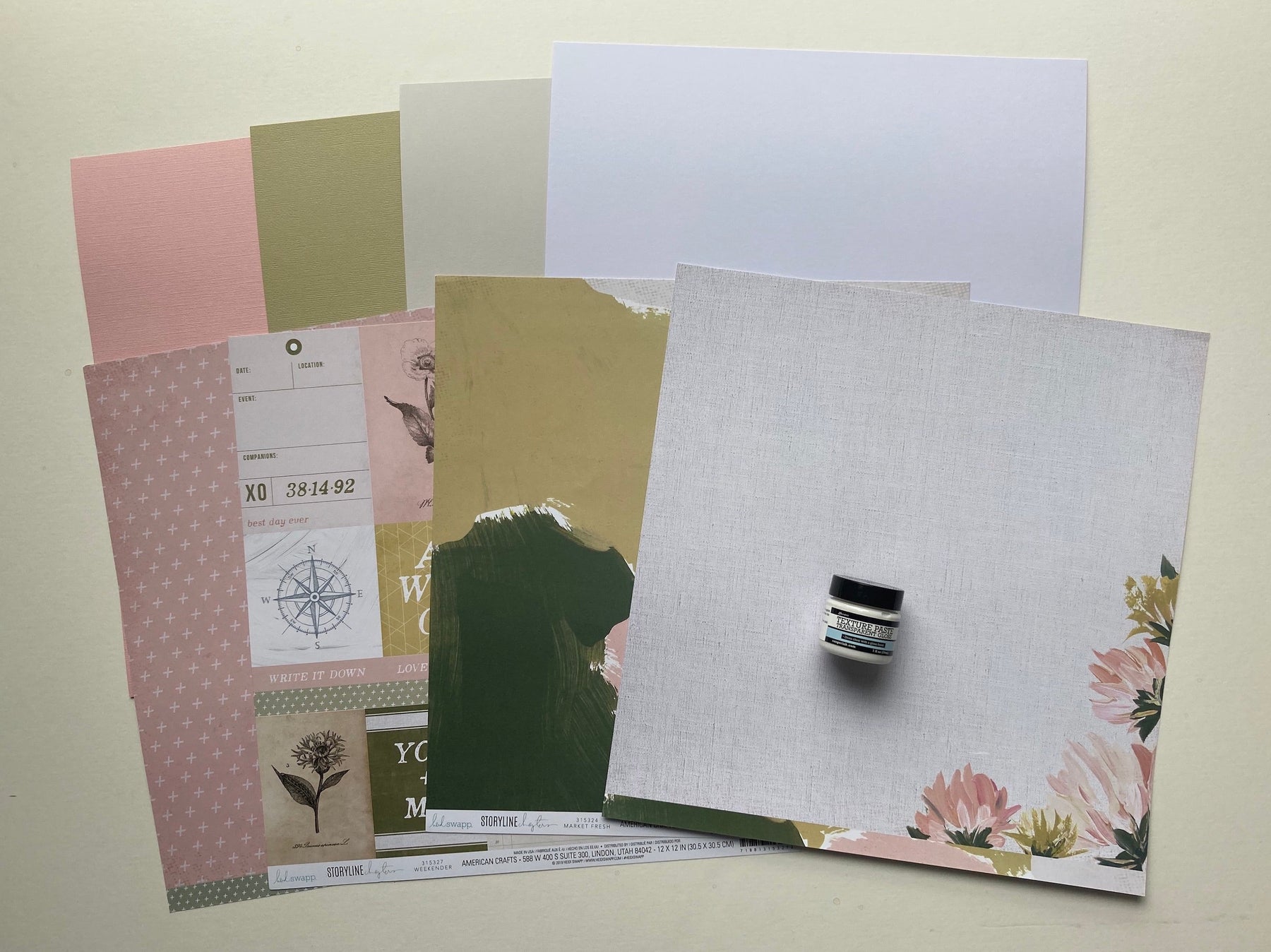 Scrapaholix September Kits - Texture Paste (Transparent Matte)