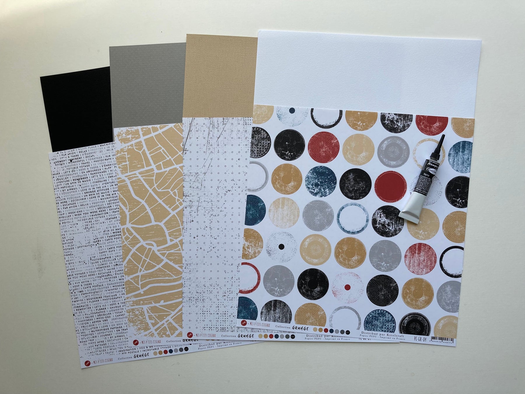 August 2021 Kits - Grunge