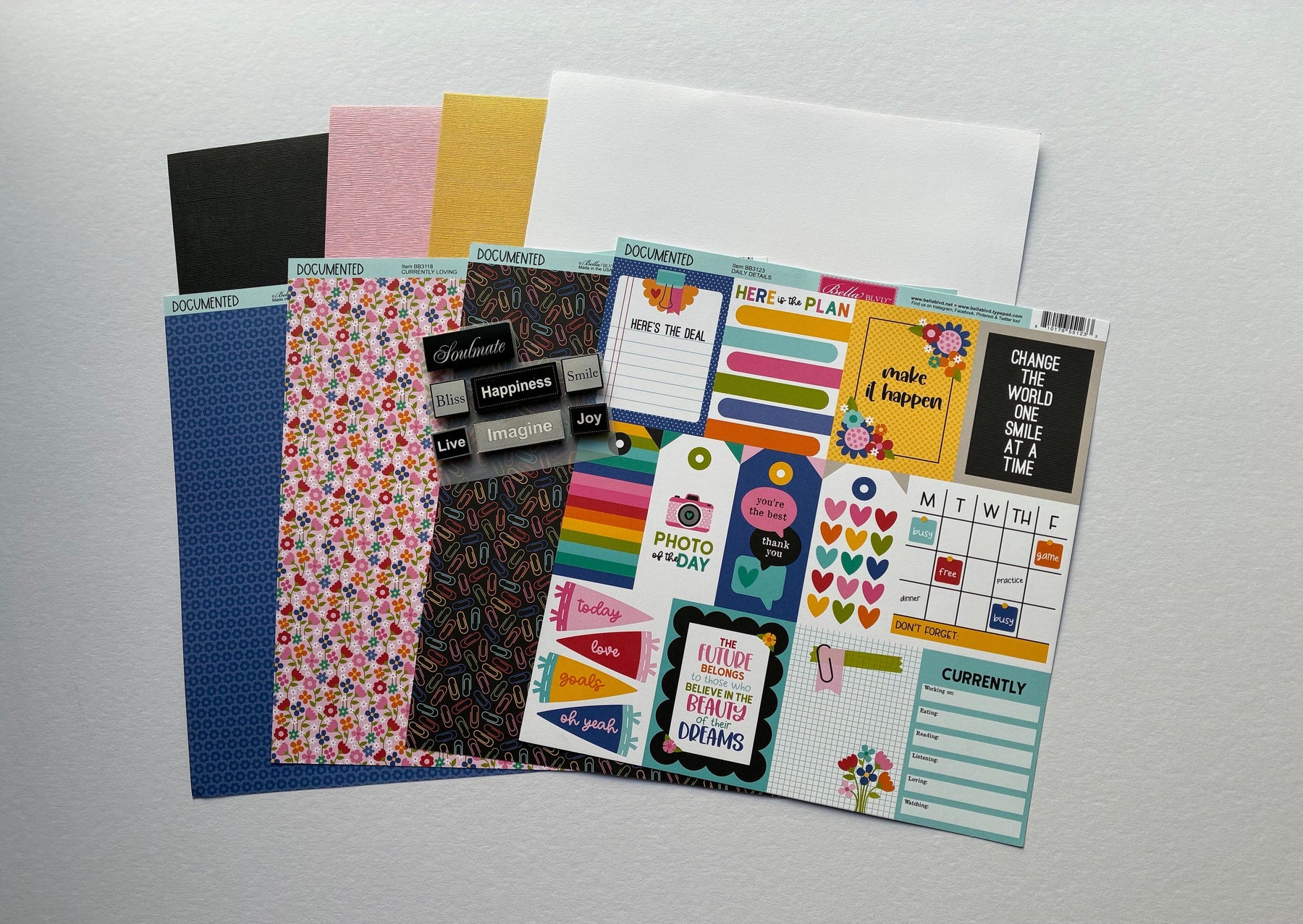 November 2025 Scrapaholix Kits - Documented