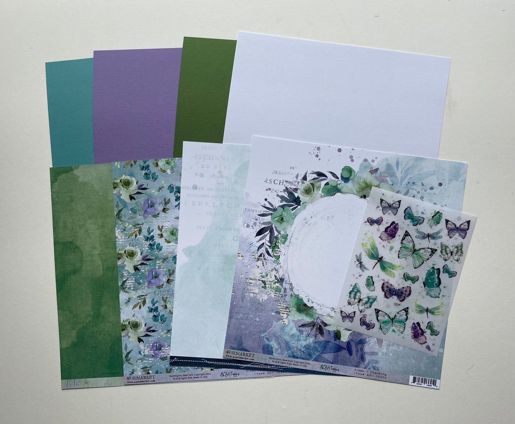 August Scrapaholix kits - Viken
