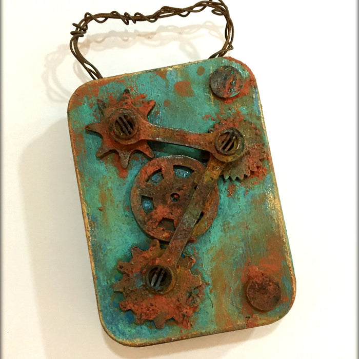 Altered tin project by LOUISE CROSBIE