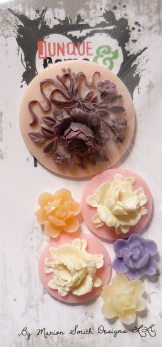 Junque and Gems - Mixed resin flowers